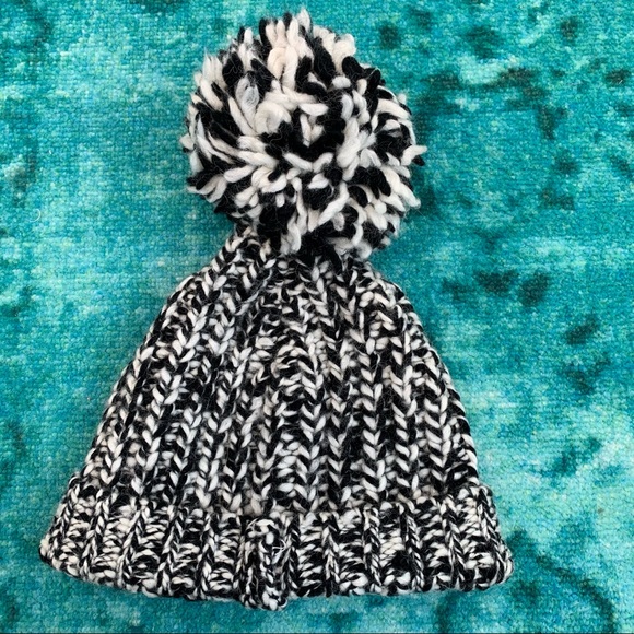 Club Monaco Beatriz Beanie Pom Knit Hat - Picture 2 of 5